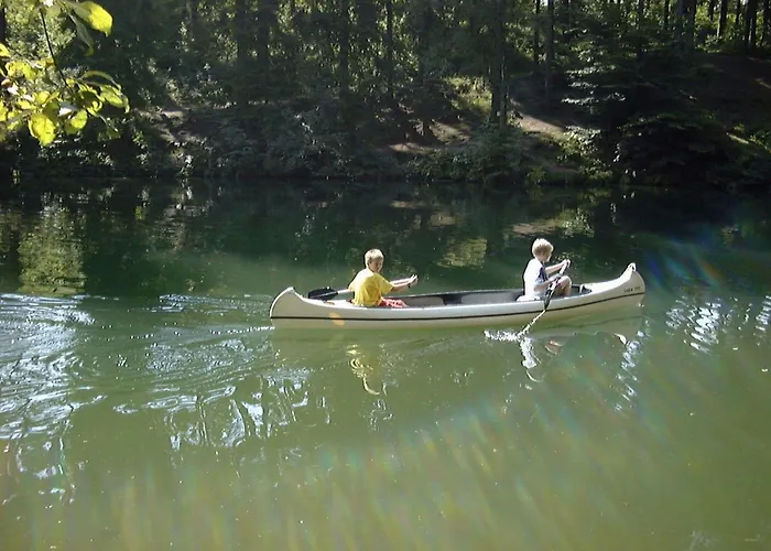 Manor House In * Robertville